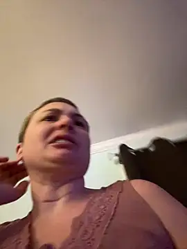 MrsRobinsonnn's Live XXX Chat