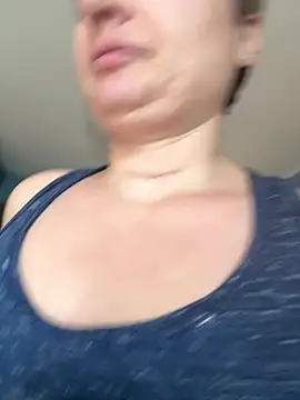 MrsRobinsonnn's Live XXX Chat