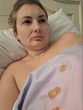 MrsRobinsonnn Chat XXX in diretta