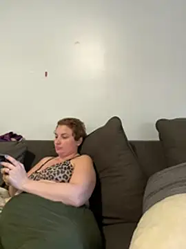Živý XXX chat MrsRobinsonnn