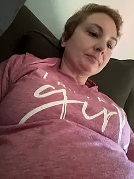 Chat XXX ao vivo de MrsRobinsonnn