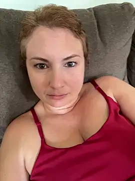 Chat XXX ao vivo de MrsRobinsonnn