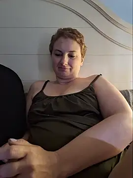 MrsRobinsonnn live XXX chat