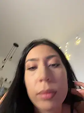KimArts Show in webcam