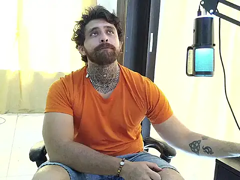 عرض كام aronmiller404