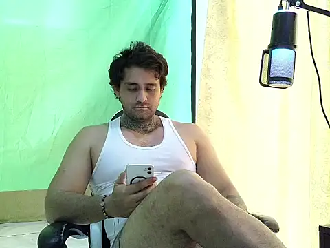 Webkamerová show aronmiller404