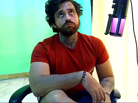 Show de aronmiller404 na webcam