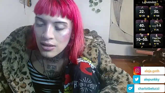 charlotbelucci_ Webcam Show
