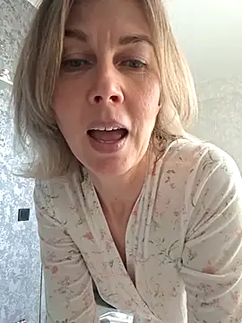 XXX chat uživo modela stellahere8