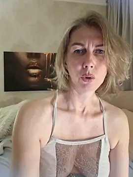 Chat +18 de stellahere8 ao vivo