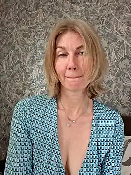 stellahere8 Chat XXX in diretta
