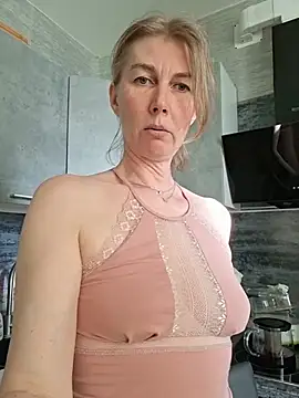 stellahere8's Live XXX Chat