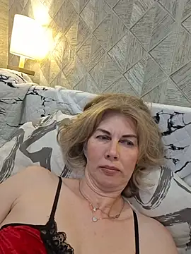 stellahere8n Live XXX chat