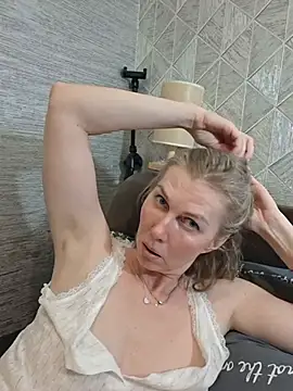 stellahere8 Chat XXX in diretta