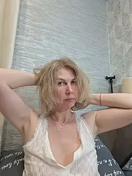 Živý XXX chat stellahere8