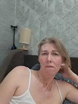 Chat XXX ao vivo de stellahere8