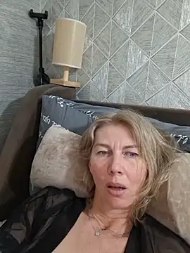 XXX chat uživo modela stellahere8