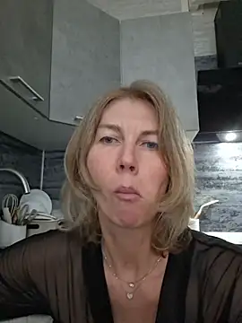 XXX chat uživo modela stellahere8