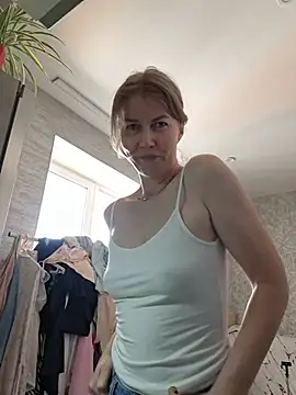 stellahere8n Live XXX chat