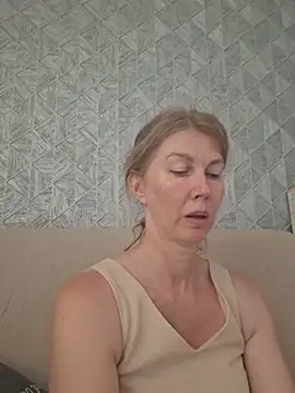 Chat XXX en directo de stellahere8
