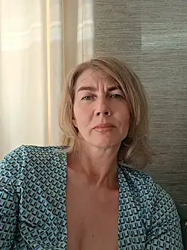 Chat XXX en directo de stellahere8