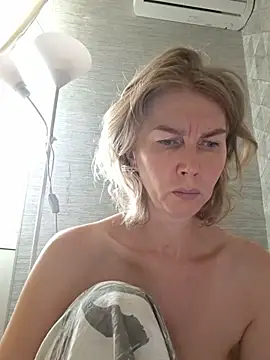 stellahere8n Live XXX chat