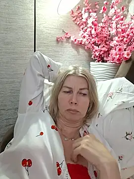 stellahere8 Chat XXX in diretta