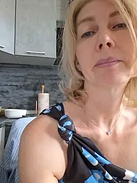 stellahere8 Chat XXX live