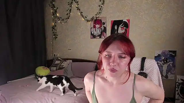 Love_is_Lola's Live XXX Chat