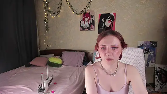 Love_is_Lola's Live XXX Chat