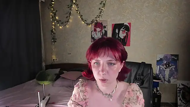 Love_is_Lola's Live XXX Chat
