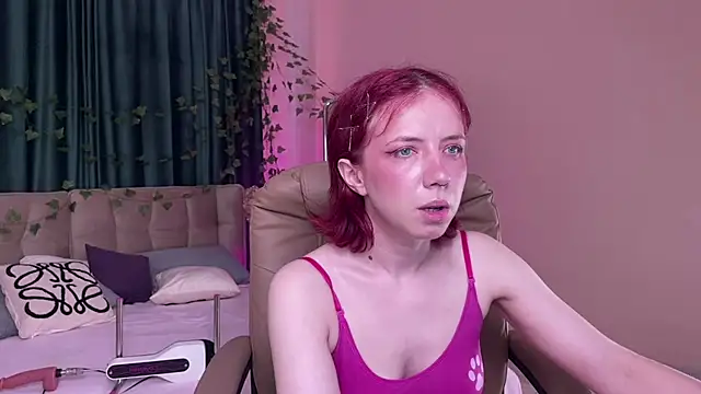 Czat XXX na żywo – Love_is_Lola