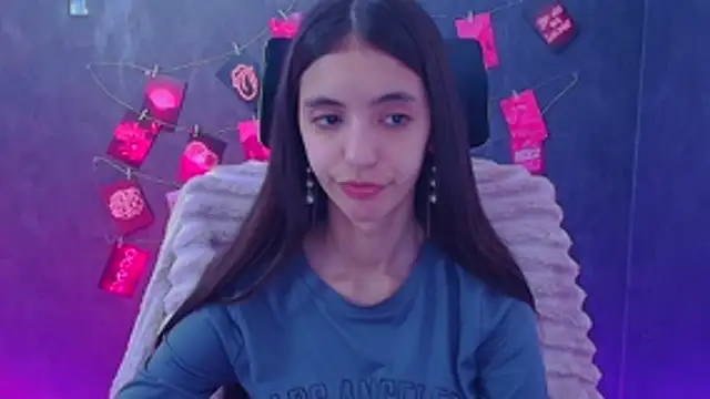 Chatroom XXX en direct de Aishell_