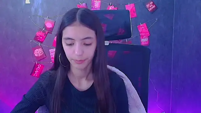 Chat +18 de Aishell_ ao vivo