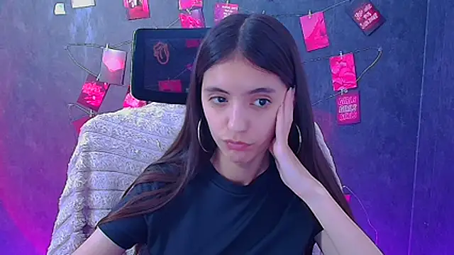 Aishell_ Live XXX-chat