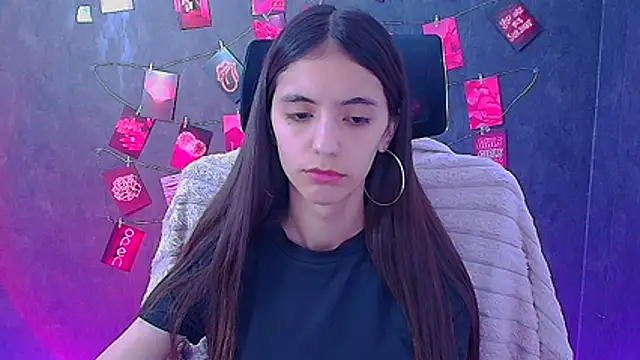 Aishell_ Chat XXX in diretta