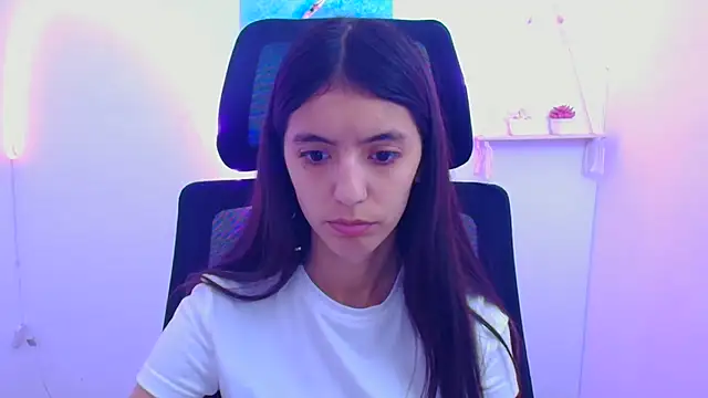 Aishell_'s Live XXX Chat