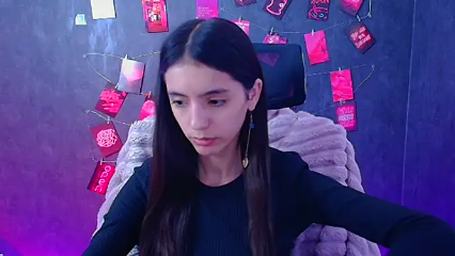 Aishell_'s Live XXX Chat
