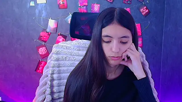 Aishell_ – Naživo XXX chat