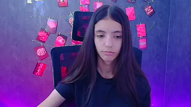 Онлайн чат XXX Aishell_