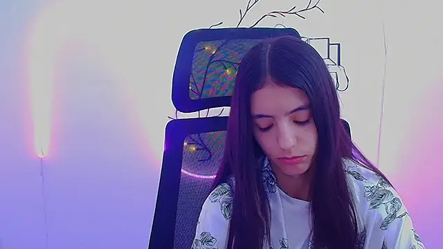 Aishell_'s Live XXX Chat