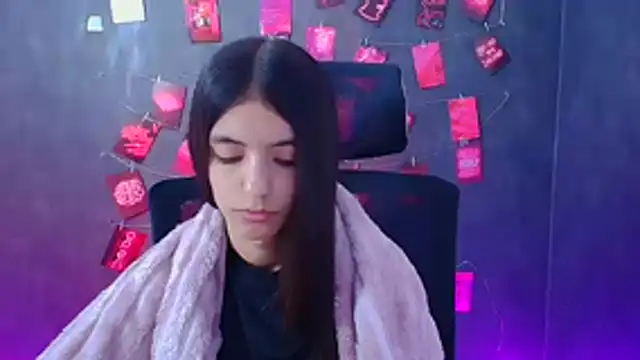 Онлайн чат XXX Aishell_
