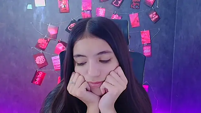 Aishell_'s Live XXX Chat