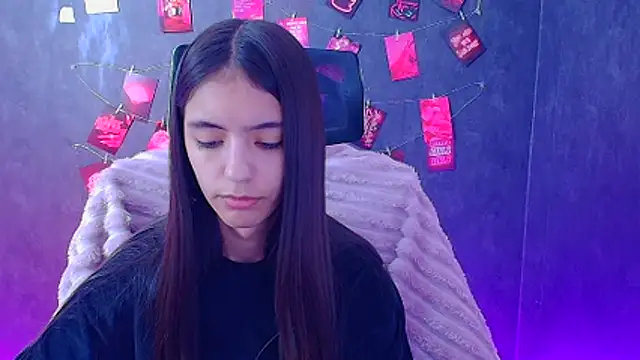 Chatroom XXX en direct de Aishell_