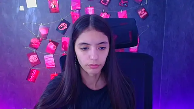 Chat +18 de Aishell_ ao vivo