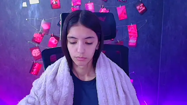 Chat XXX en directo de Aishell_