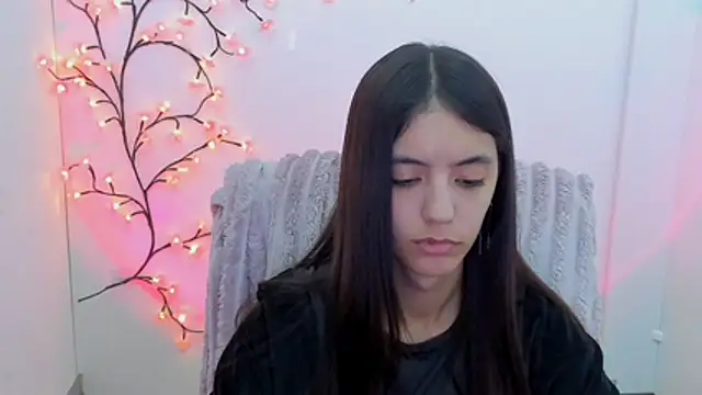 צ'אט XXX בשידור חי של Aishell_