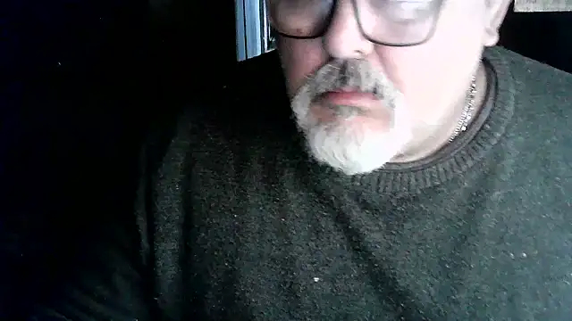 Pokazy przed kamerką – cashot58