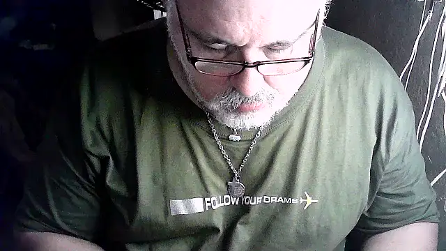 cashot58 Show in webcam