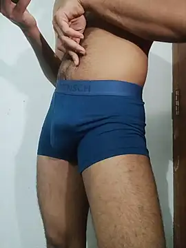 Mallu_RedBull 在線直播表演